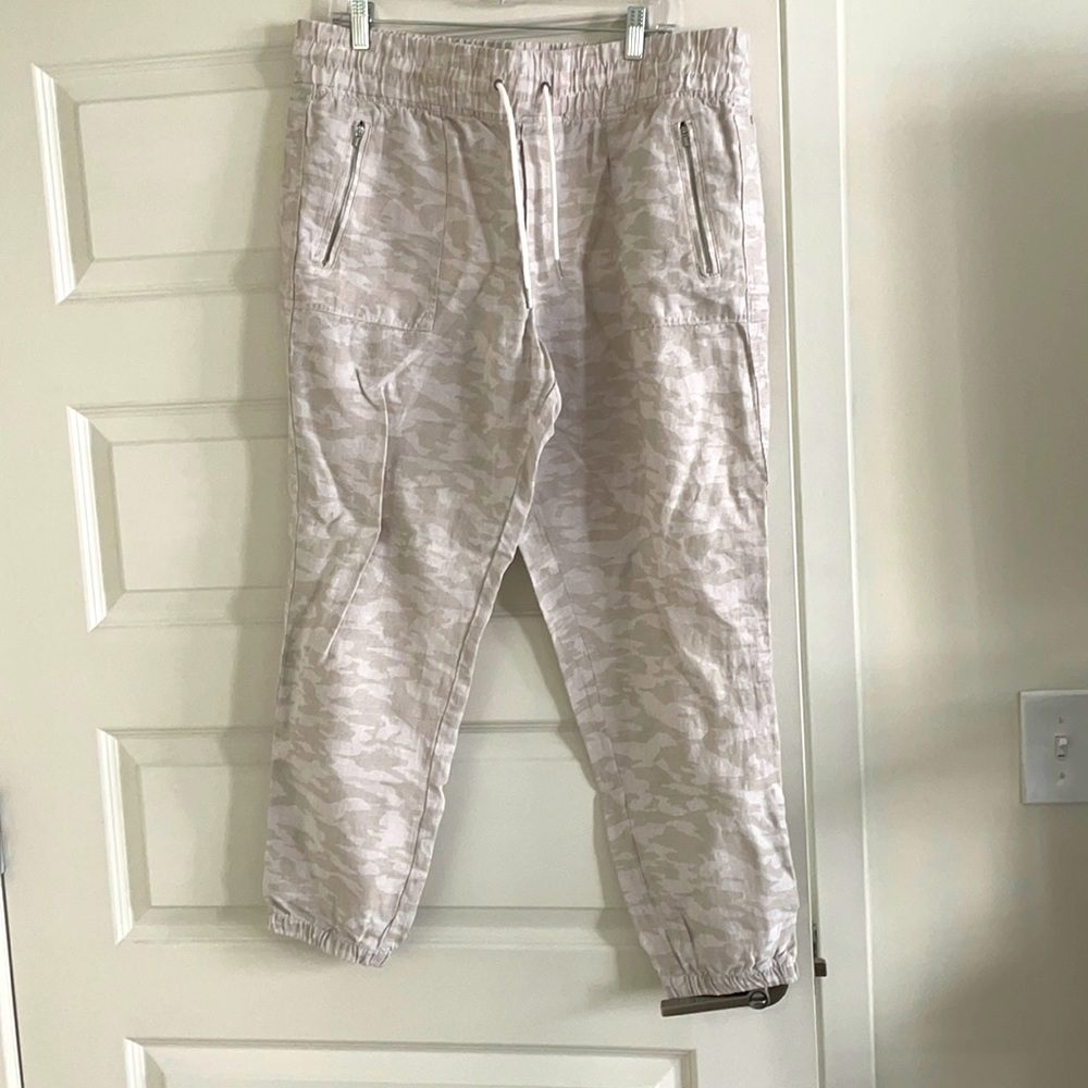 Athleta linen joggers